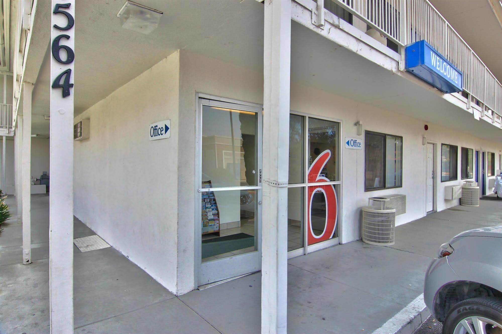 Motel 6-Woodland, Ca Sacramento Airport Zewnętrze zdjęcie